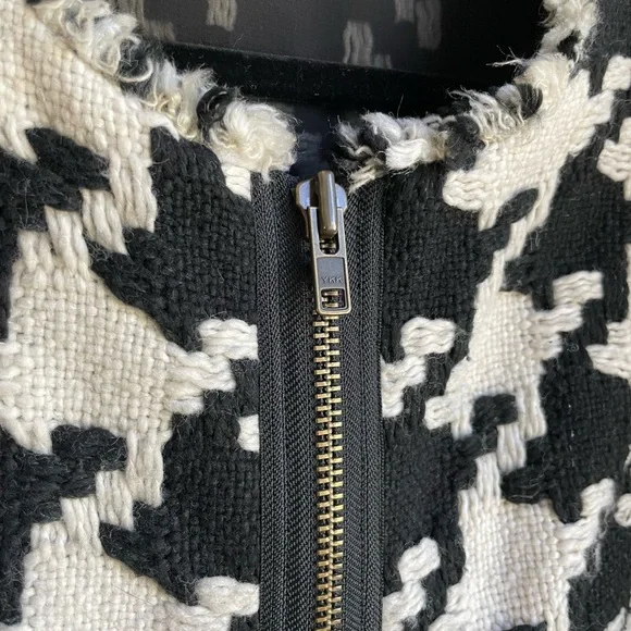 Black and White Houndstooth Sleeveless vest women’s size small - Picture 4 of 13